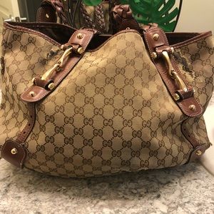 Gucci Hobo Handbag
